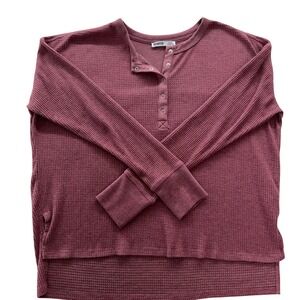 Devoted Henley Top Waffle Knit Berry Snaps Cabincore Gorpcore Loungewear‎ Medium